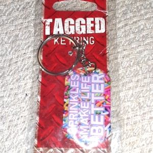 kalan TAGGED KEYRING "SPRINKLES MAKE LIFE BETTER KEYCHAIN CHARM NEW IN PACKAGE